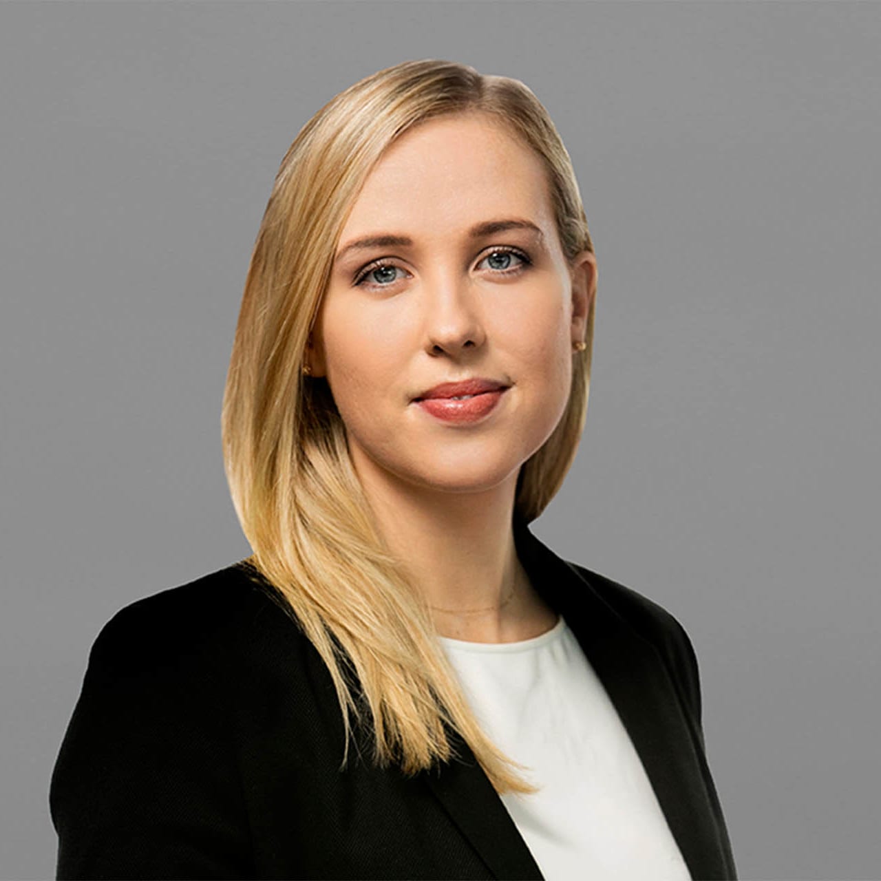 Tara Roche photo