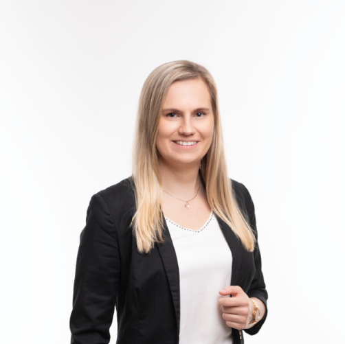 Nikol Jeništová photo