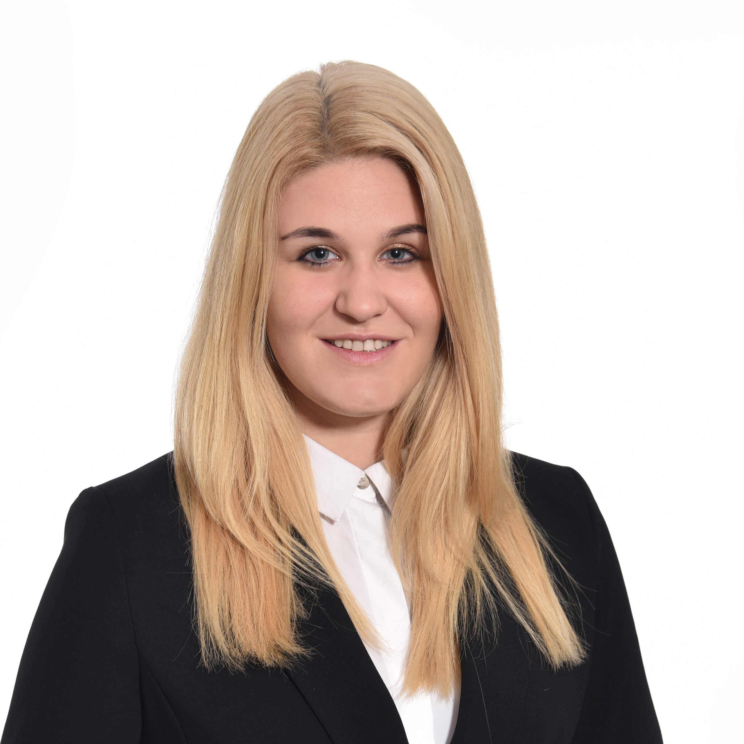 Kitti Koncsik photo