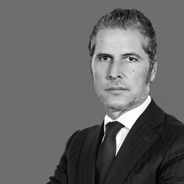 Roberto Álvarez photo