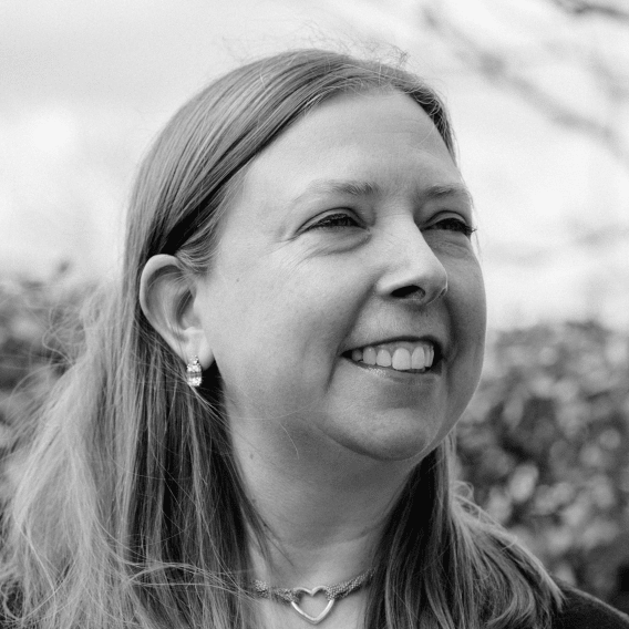 Rachel Mills photo