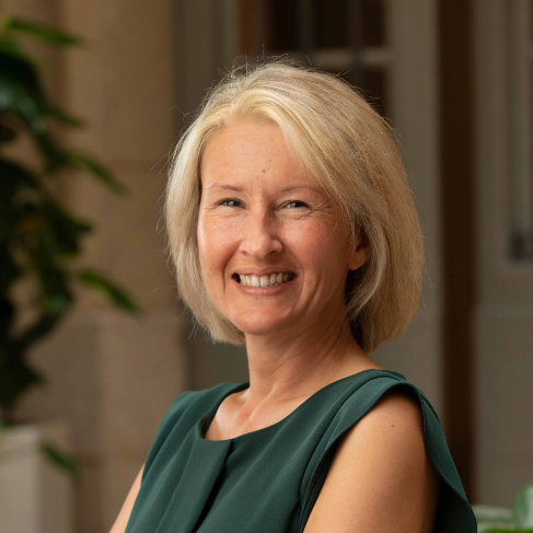 Lorraine Poole photo