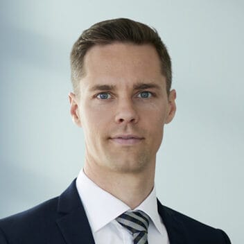 Benjamin Bunnage photo