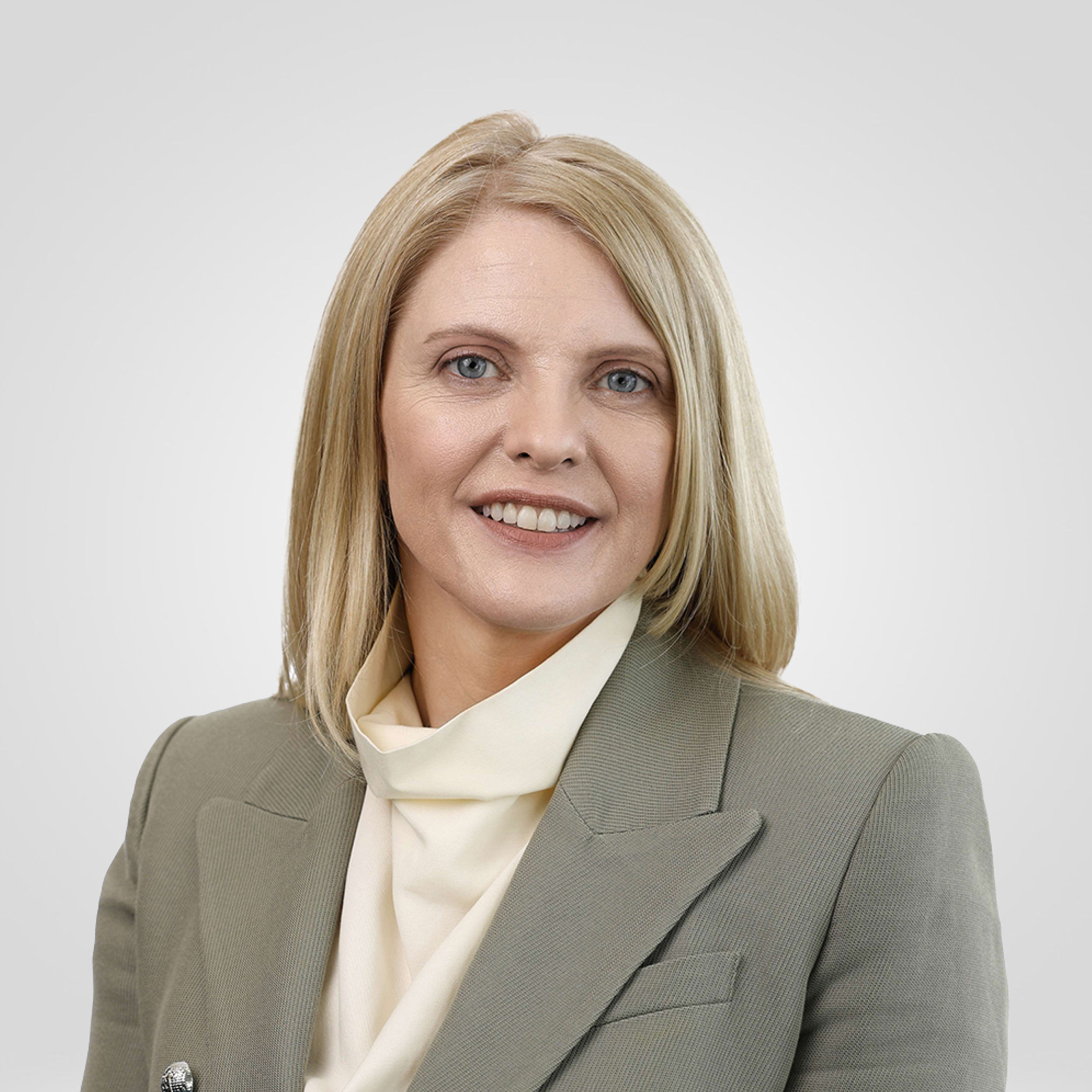 Hazel McDwyer photo
