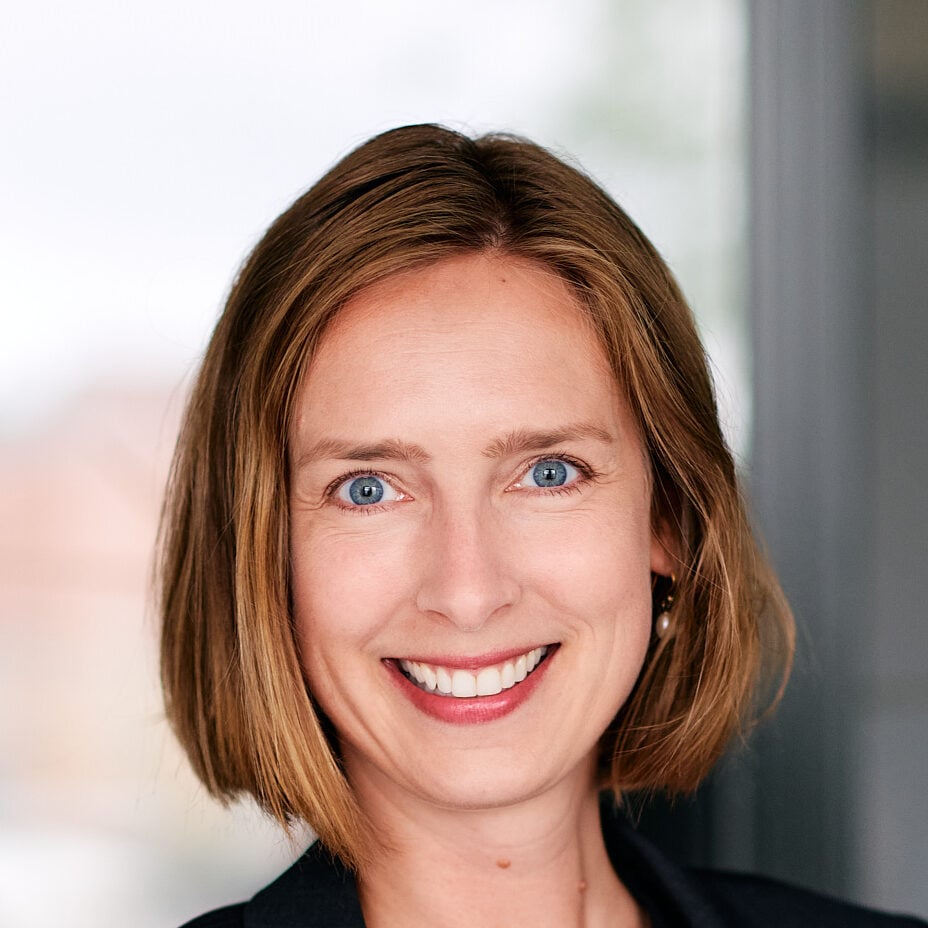 Iselin Nybø photo