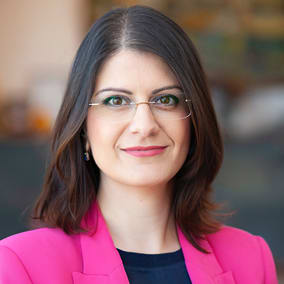 Ioana Cazacu photo