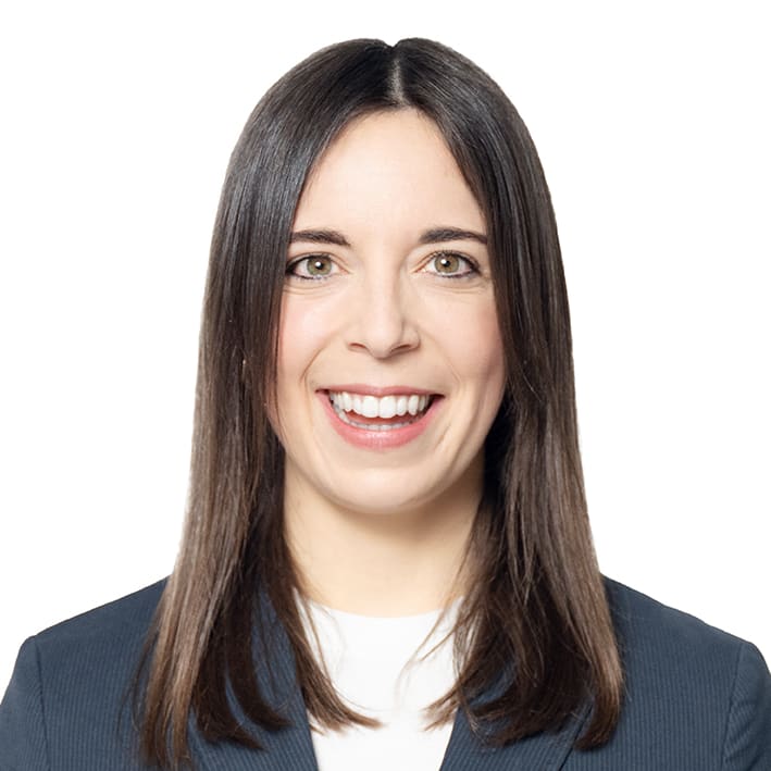 Julia Schafdecker photo