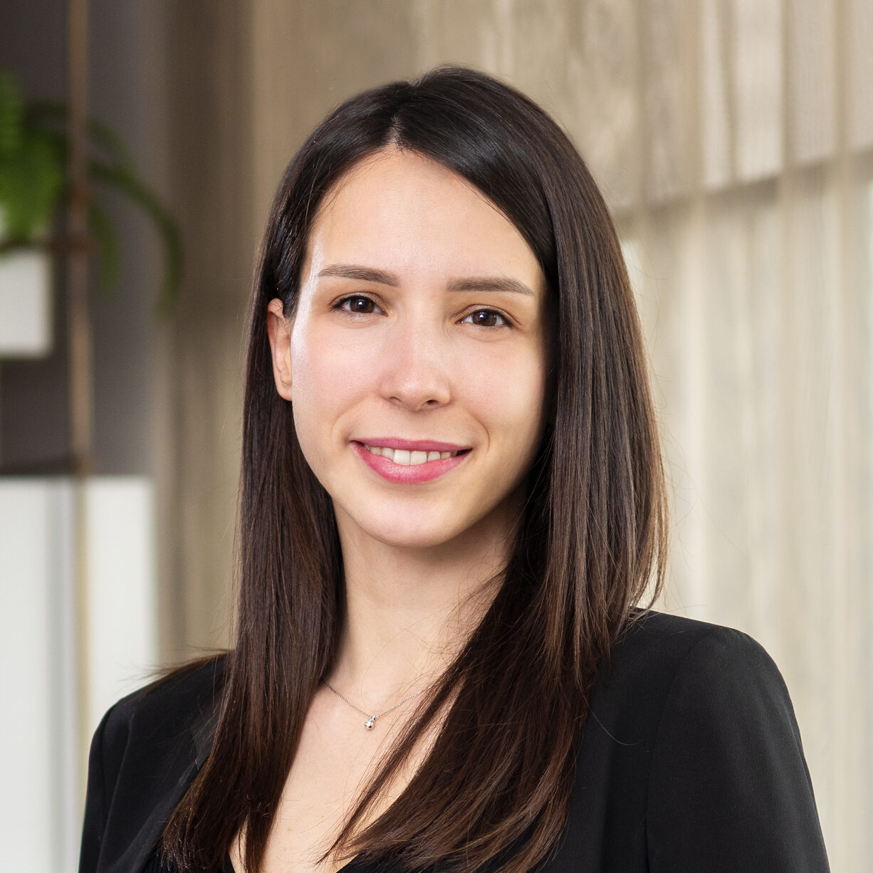 Zeynep Çağla Üstün photo