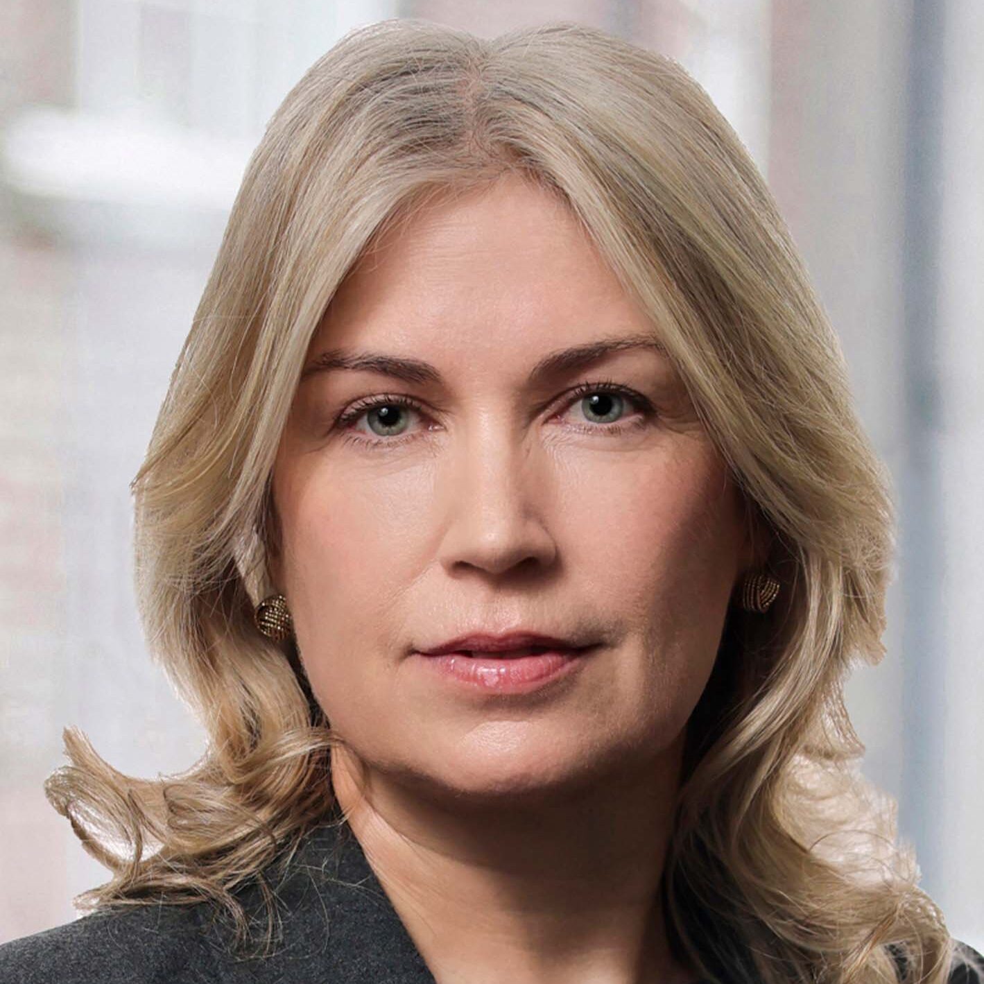 Jennifer Clarke photo