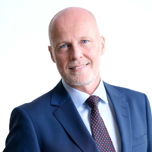 Petter Schmidt photo