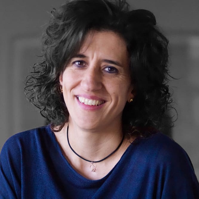 Daphne Cozonis photo