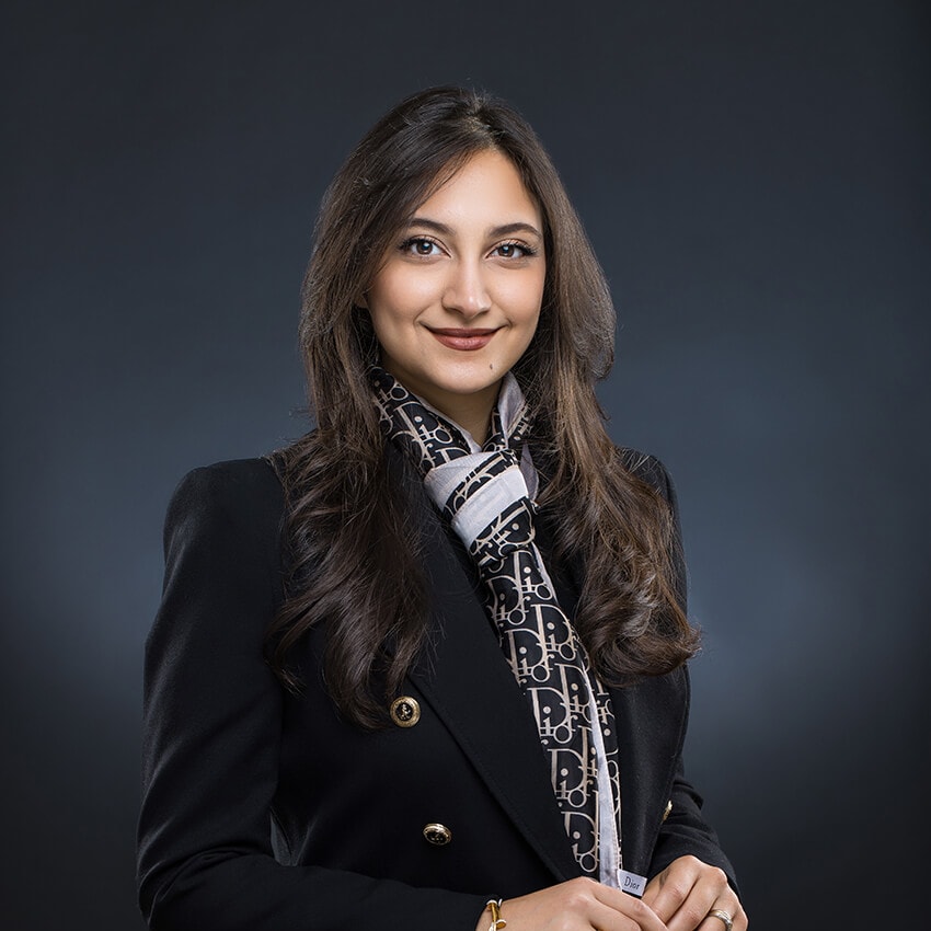 Hannah Khllat photo