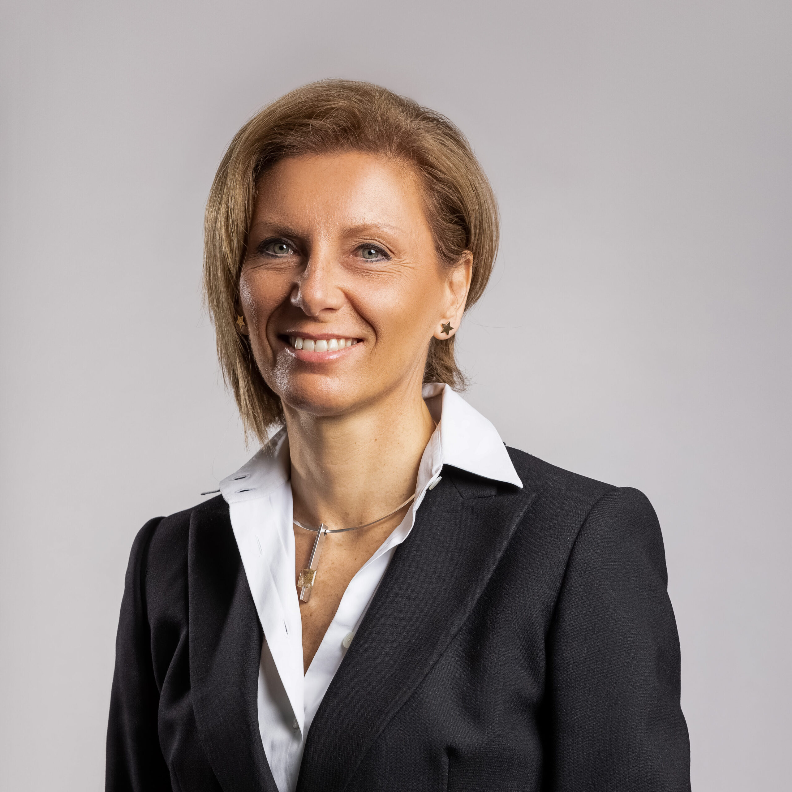 Laura Magnani photo