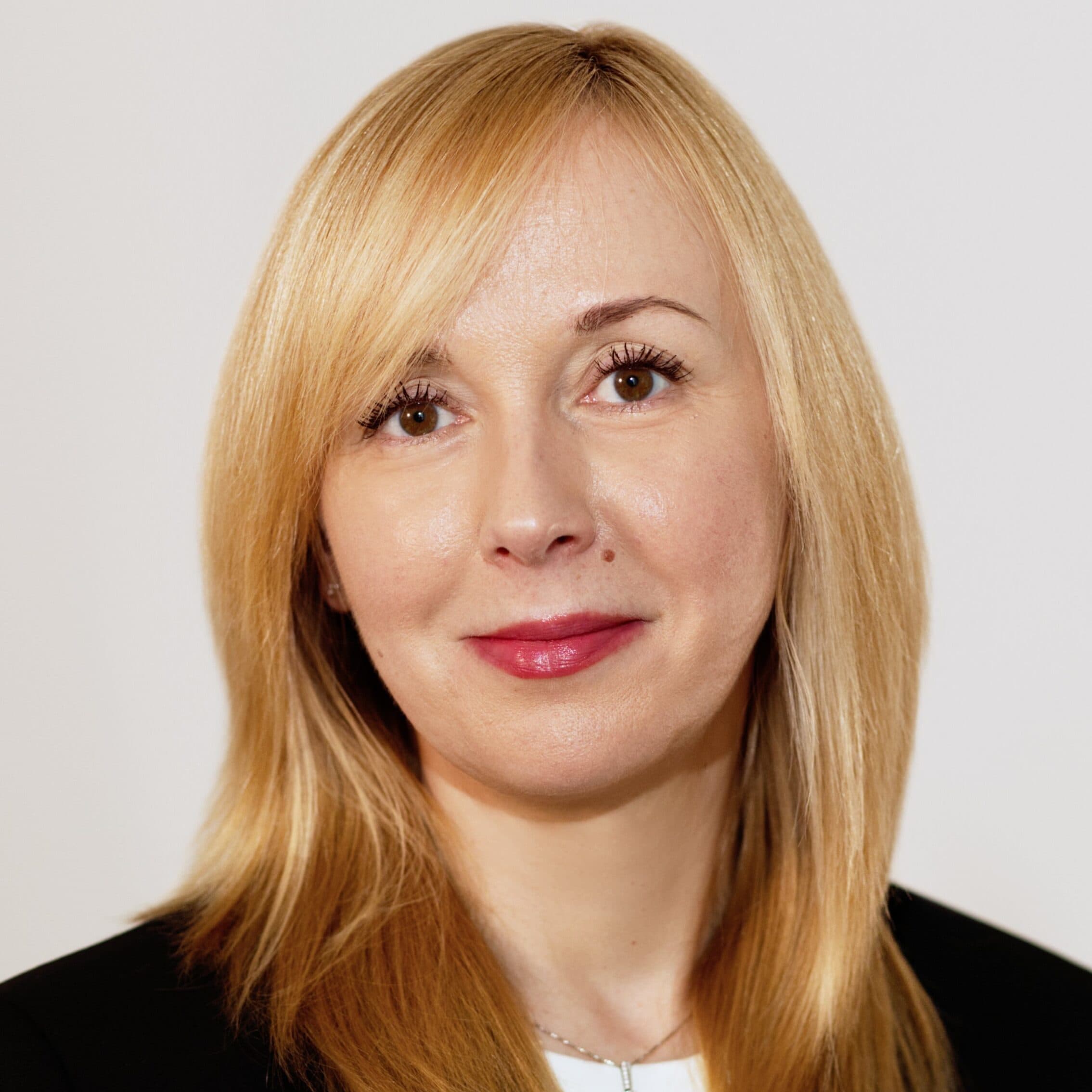 Anna Pogrebna photo