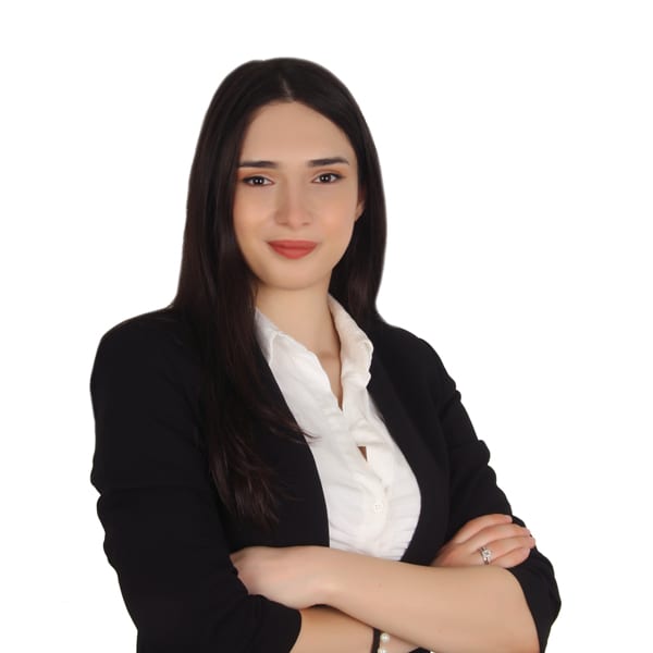 Tuğba Yüksel photo