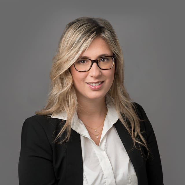 Reut Oshaya-Holzer photo