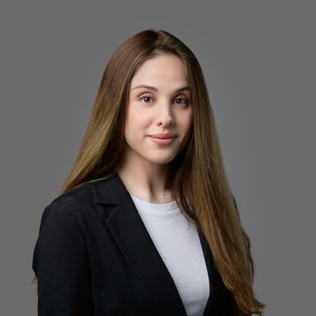 Efrat Berzon photo