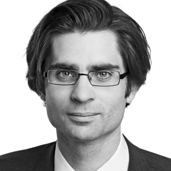 Simon Knight photo