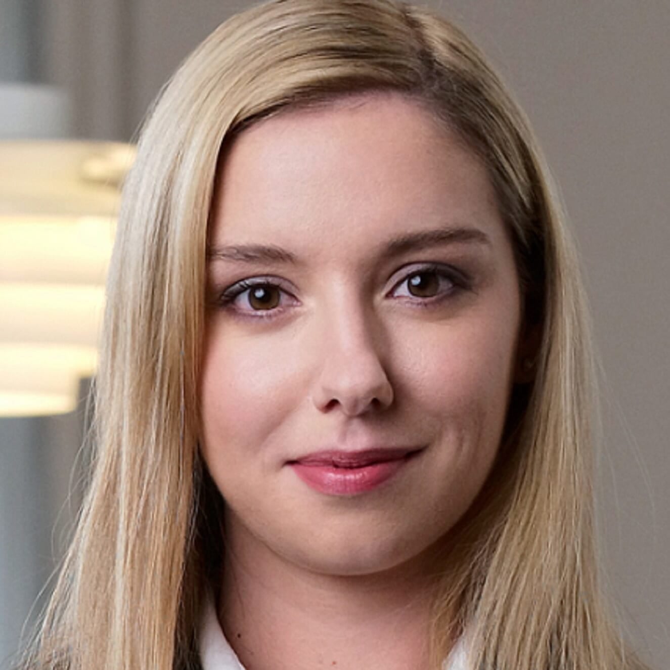 Sara Makovec, LL.M. photo