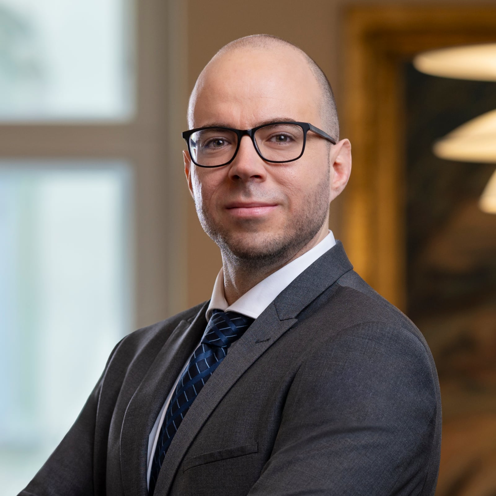 Luka Hribernik, LL.M. photo