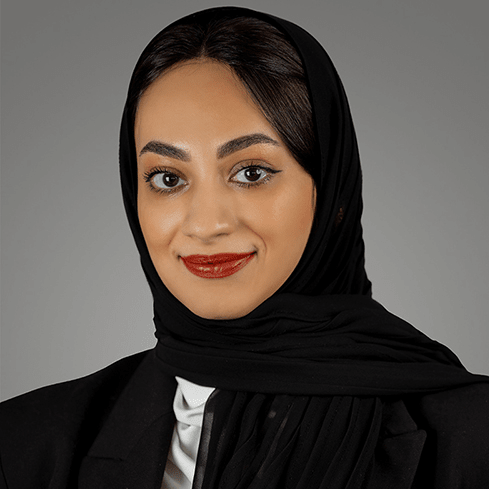 Amal Lari photo