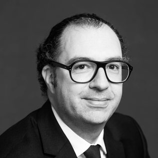 Armand Aviges photo