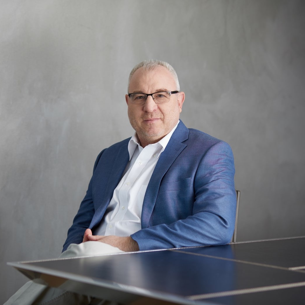 Daniel Chinn photo