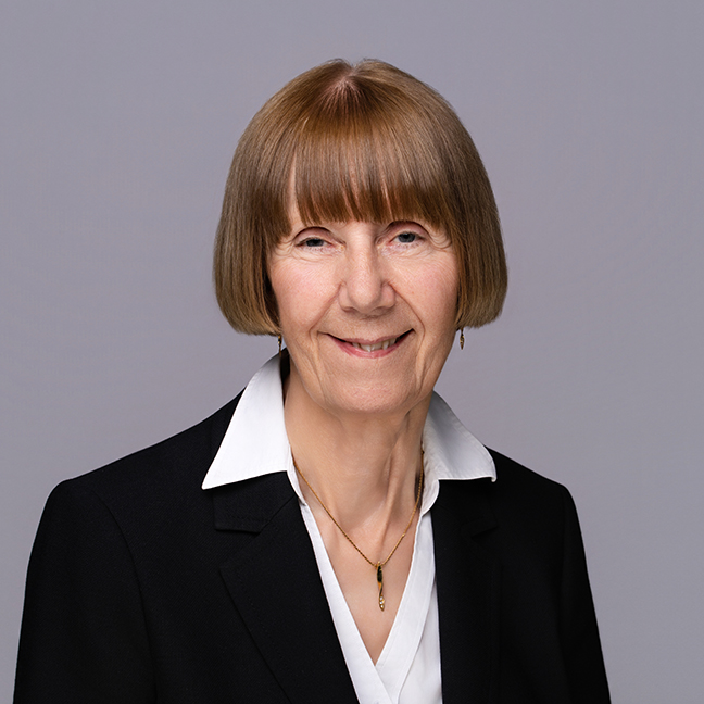 Marilyn Bell photo