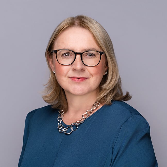 Catherine Banks photo