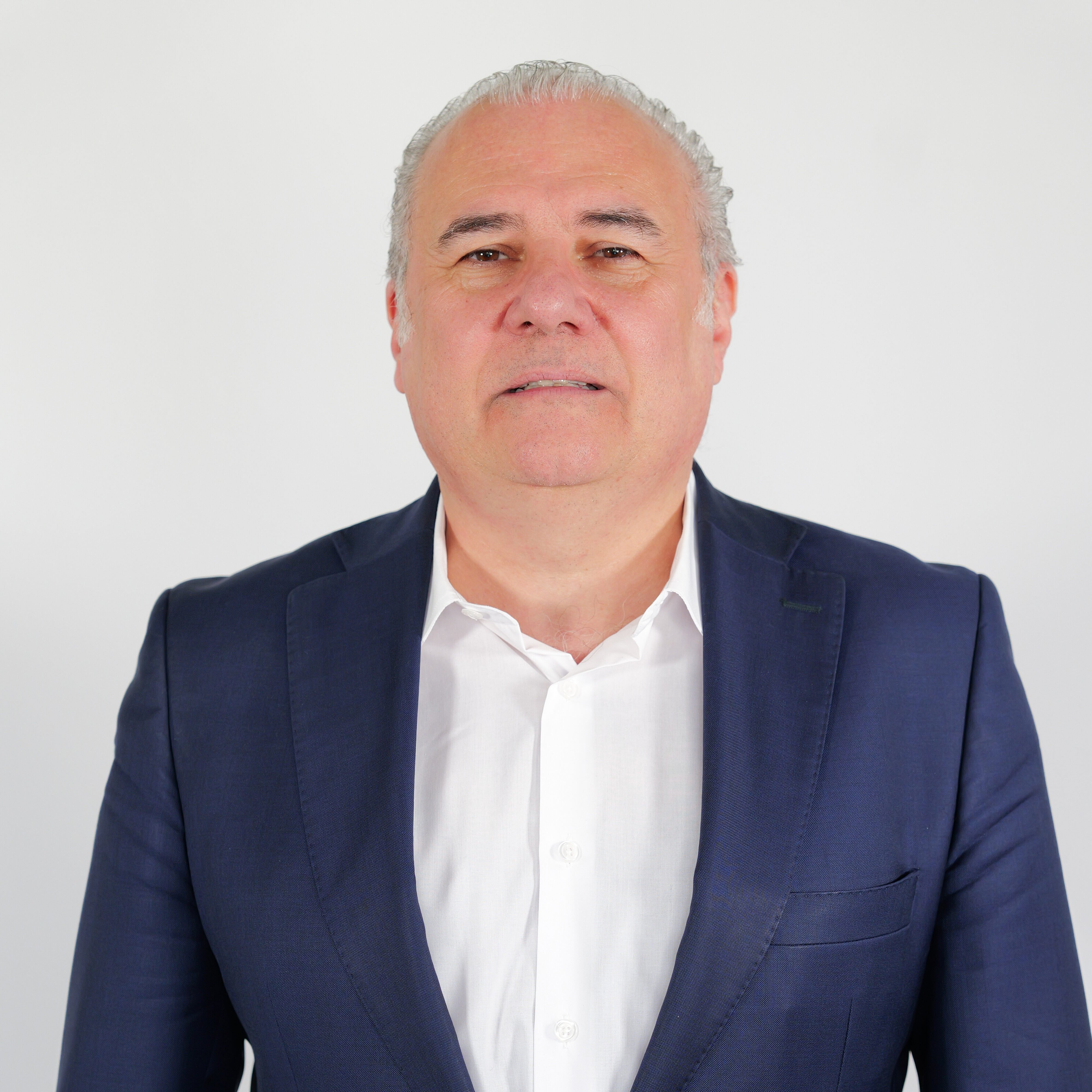 Miguel Vega Otiñano photo