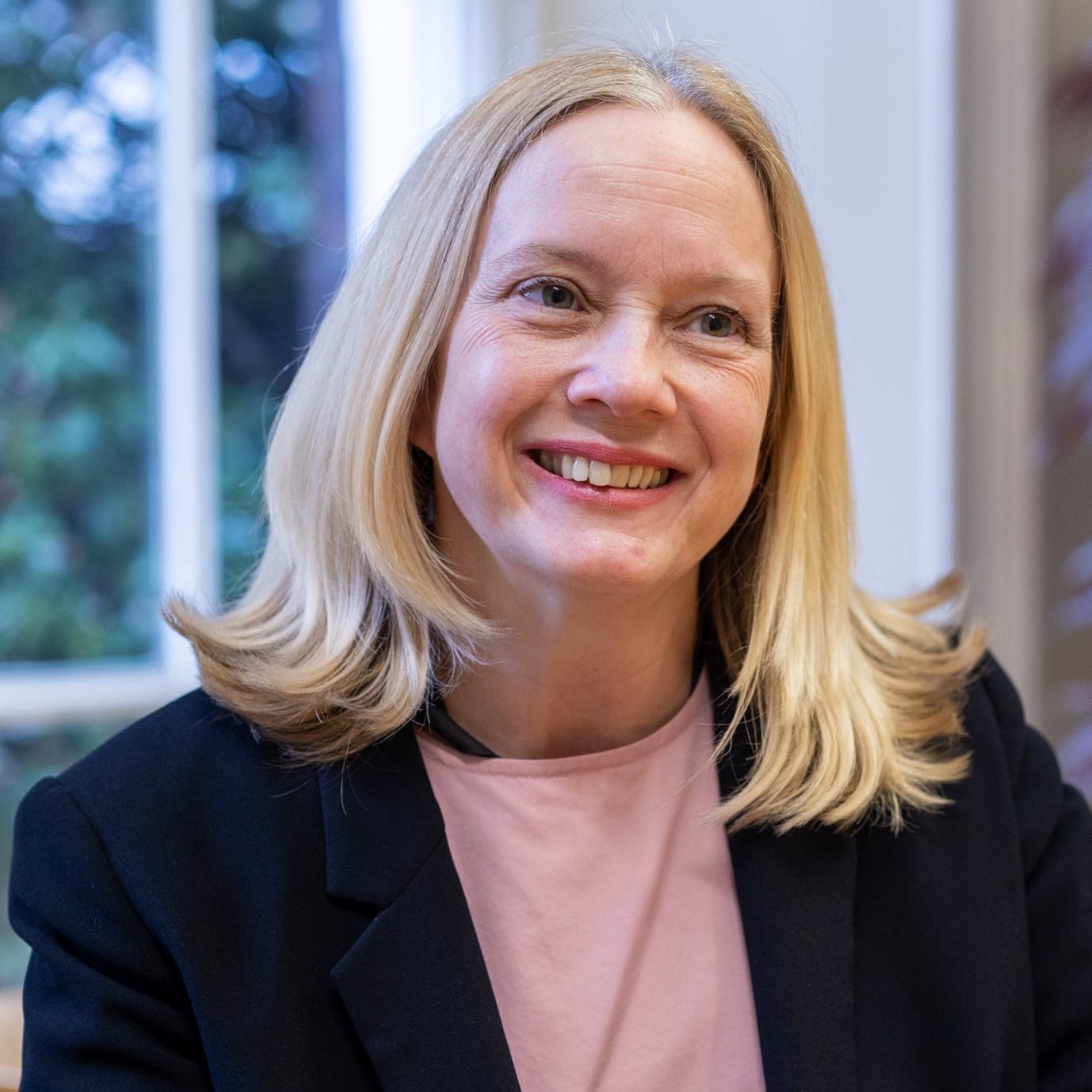 Clare Emery photo