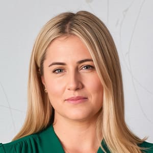Katie Turner photo