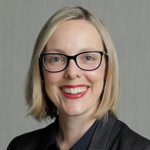 Julia Sutherland photo
