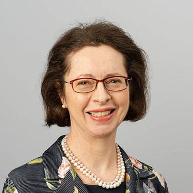 Charlotte Simm photo
