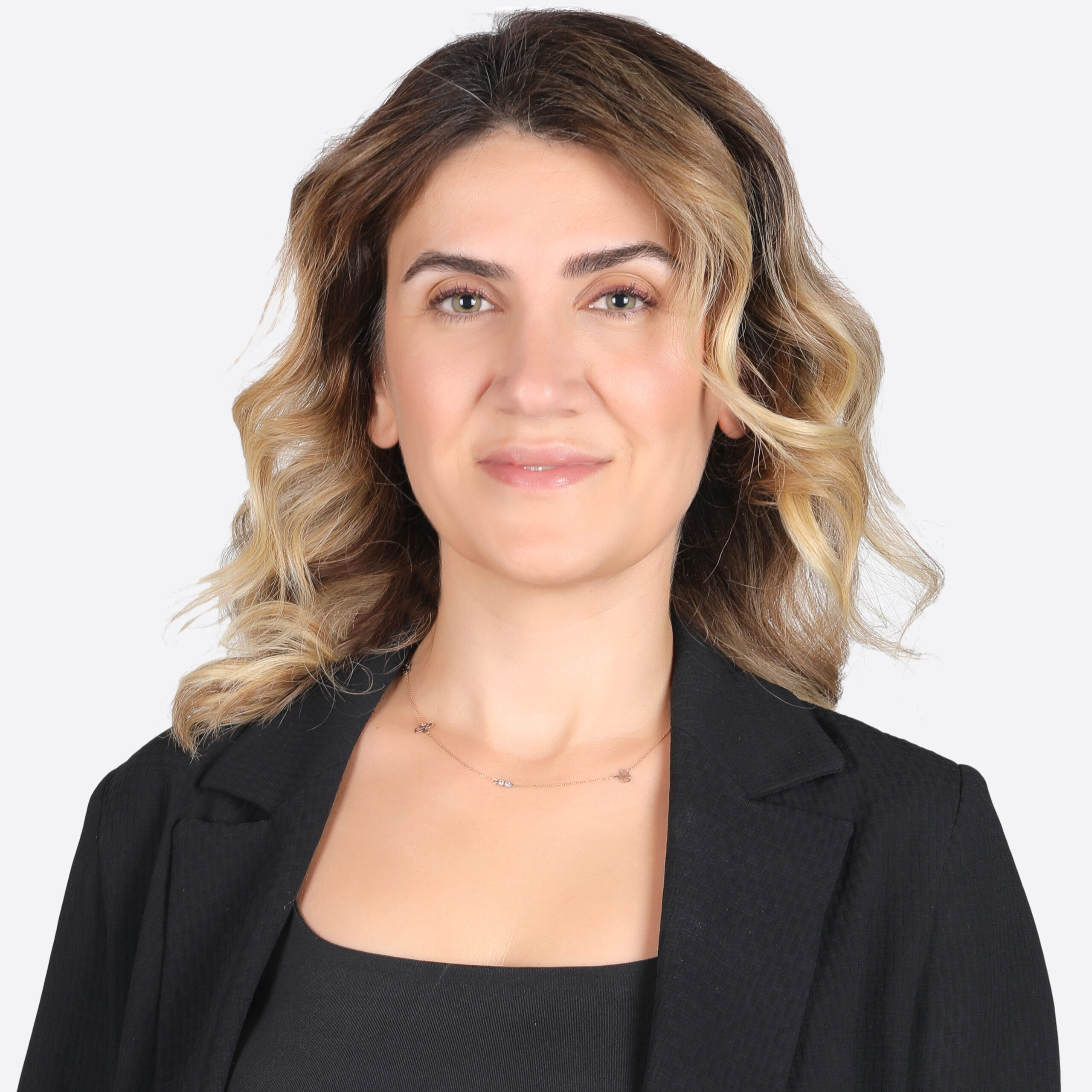 Burcu Direkçi photo