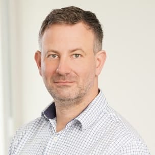 Simon Harrington photo
