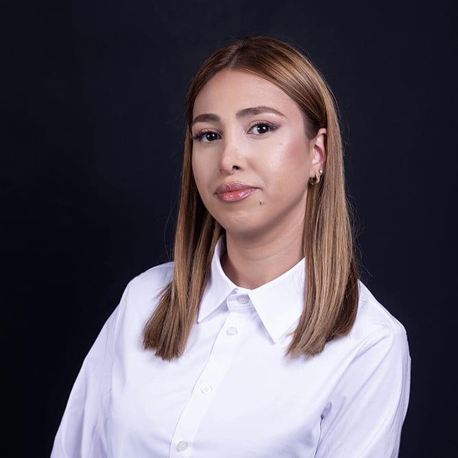 Sofya Kharatyan photo