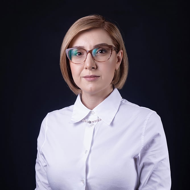 Narine Beglaryan photo