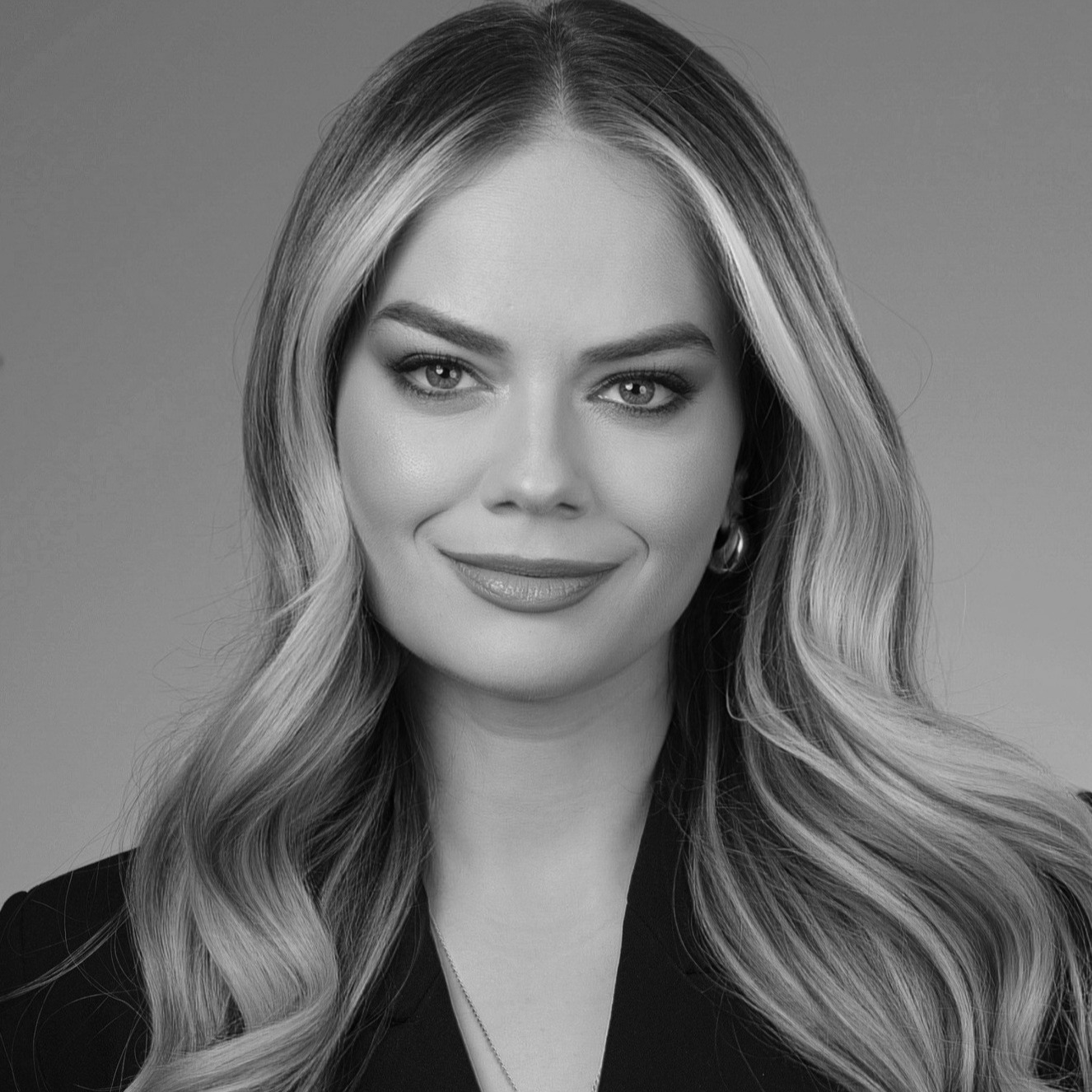 Andreea Șerban photo