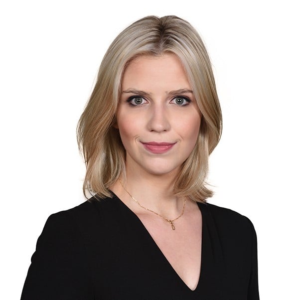 Dóra Altziebler photo
