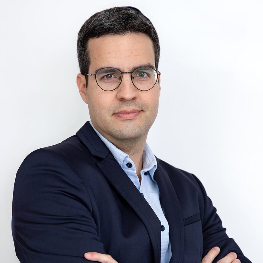 Isarel Shooker photo
