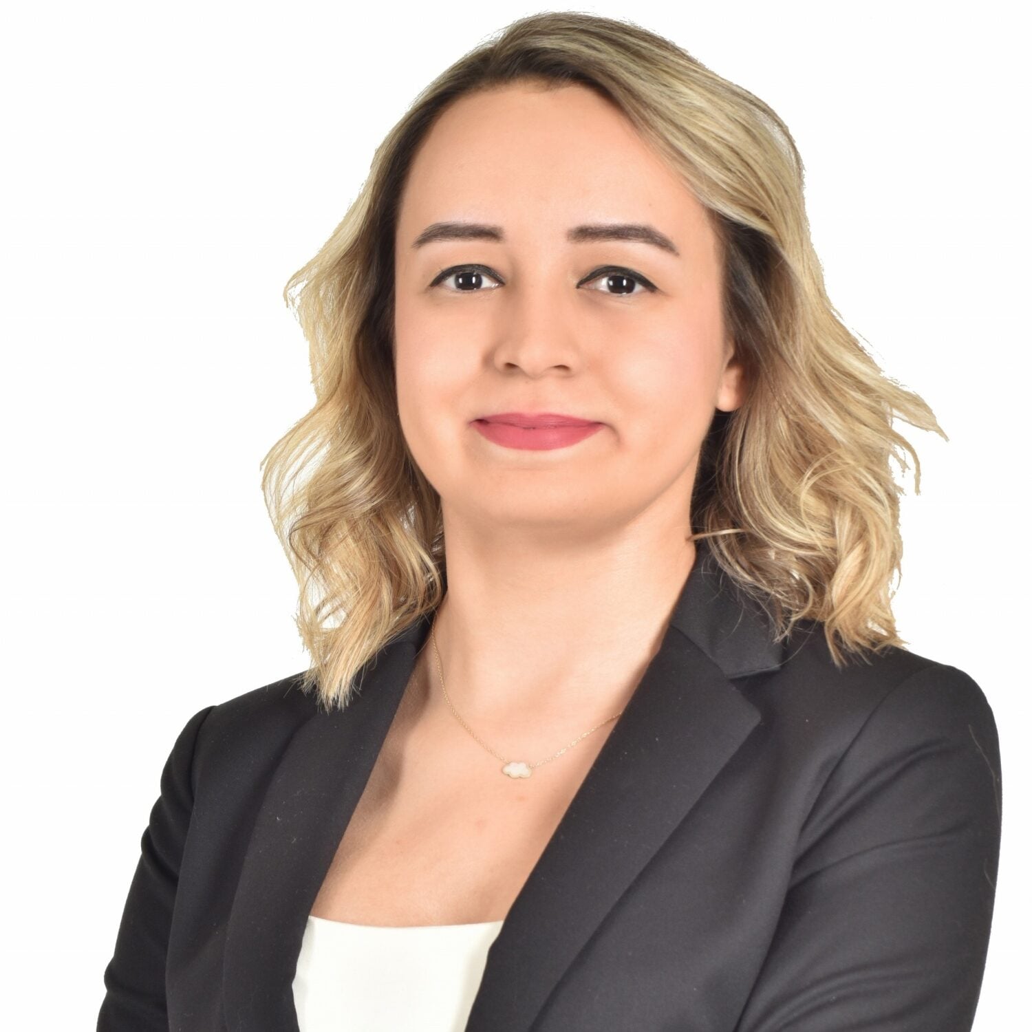 Gözde Özen photo