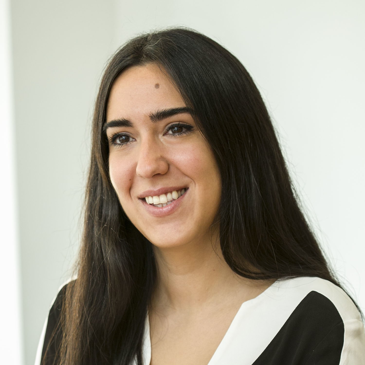 Demet Rikabi photo