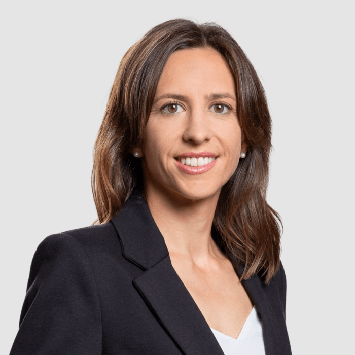 Angela Hirsch photo