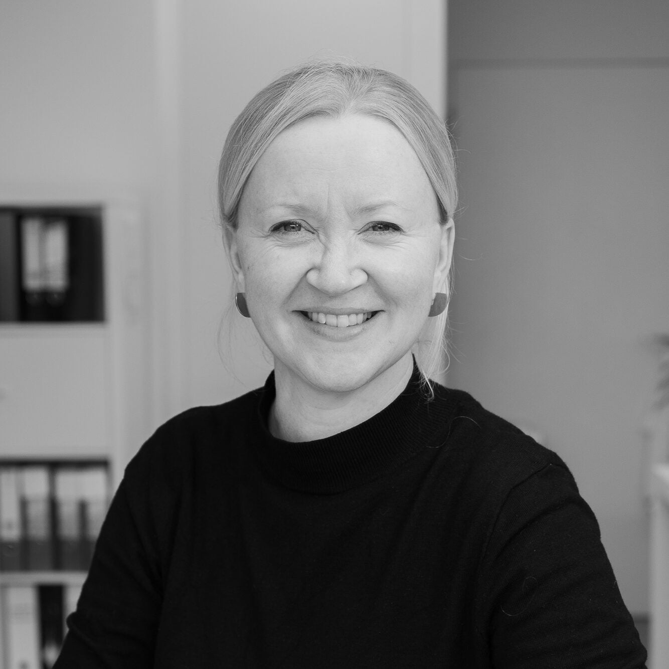 Jo Martin photo