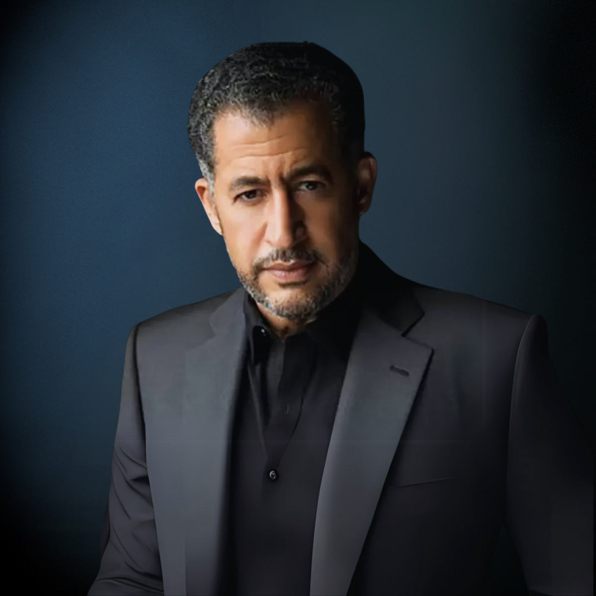 Amr El-Bayoumi photo