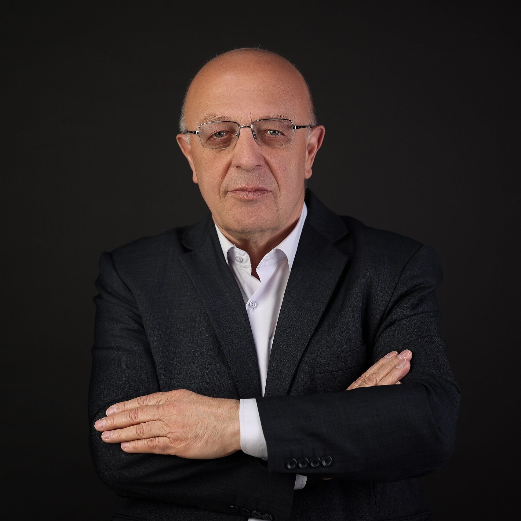 Adem Vokshi photo