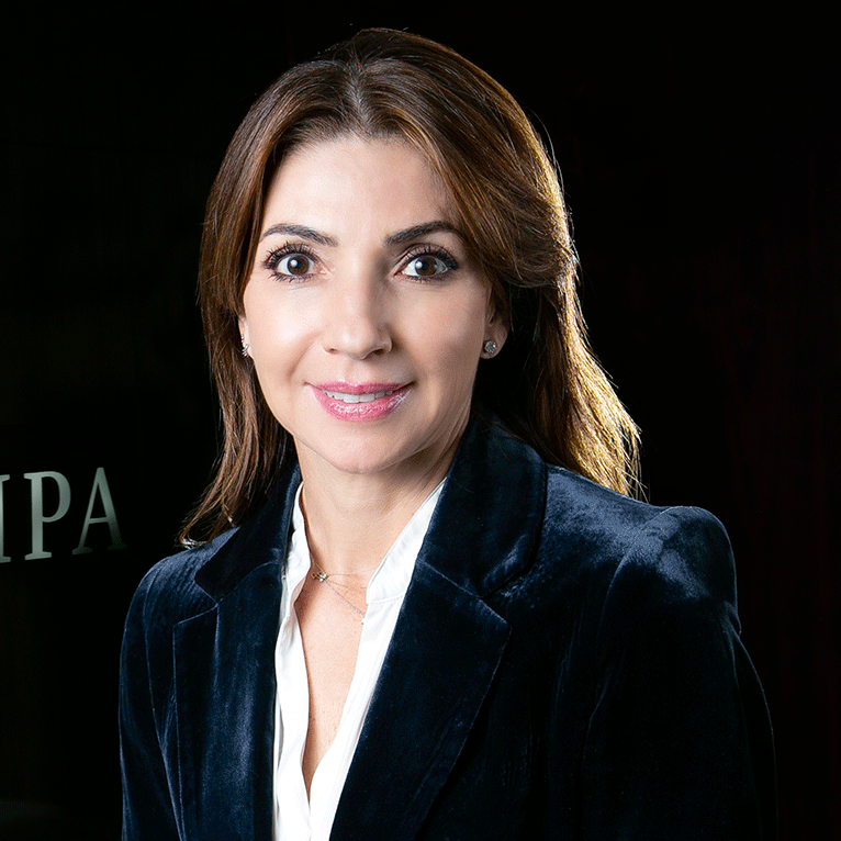 Paula Hernandez photo