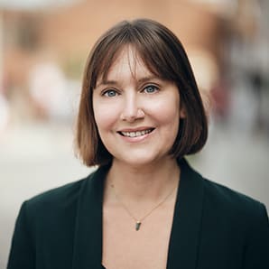 Clare Andrews photo