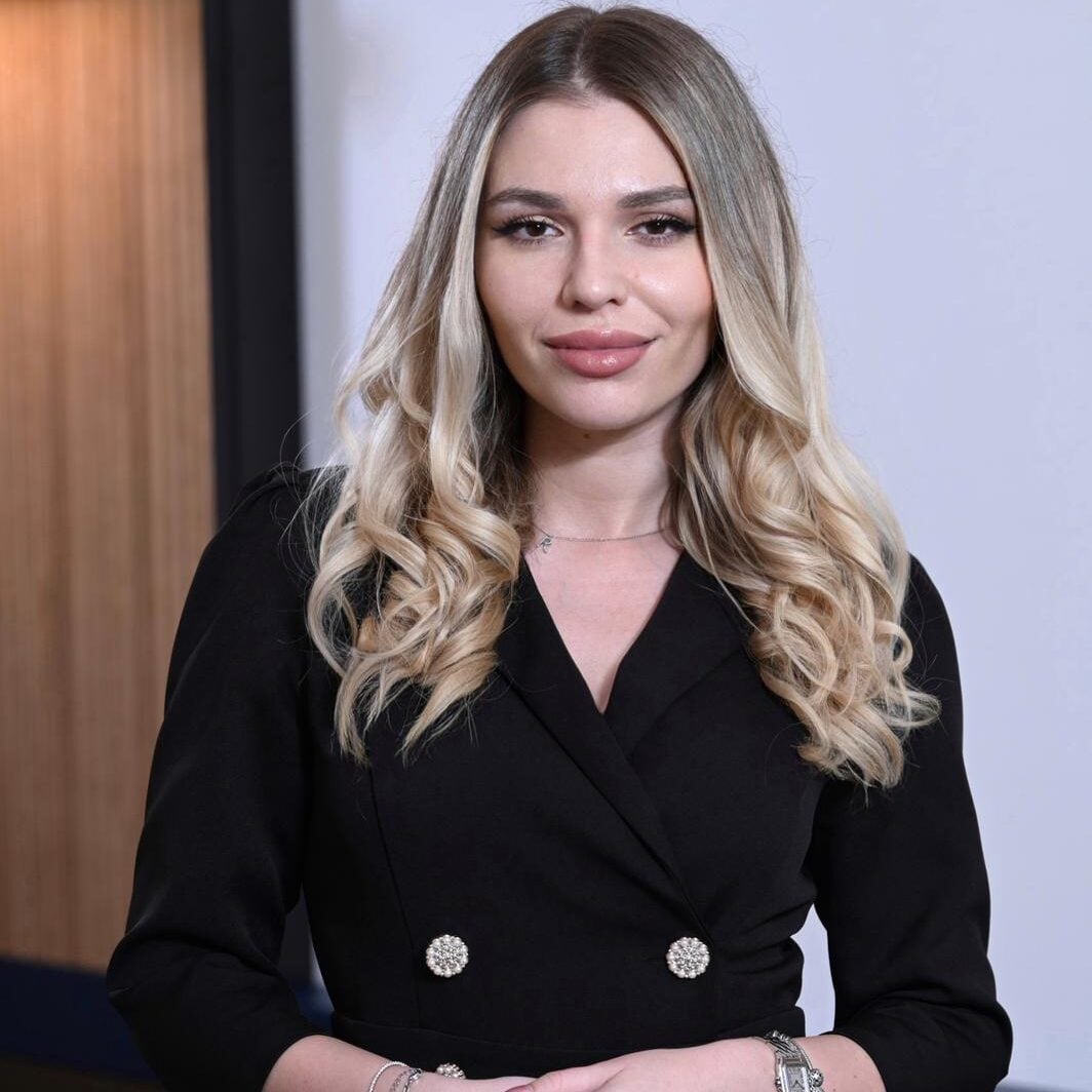 Raluca Muresan photo